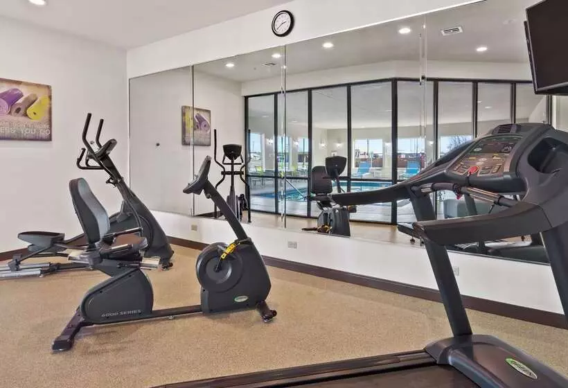 호텔 Best Western Lindsay Inn & Suites