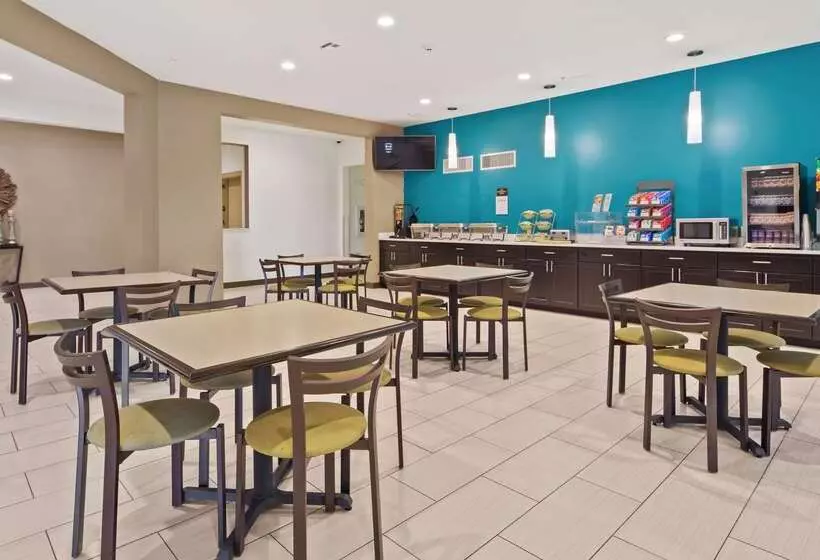 호텔 Best Western Lindsay Inn & Suites