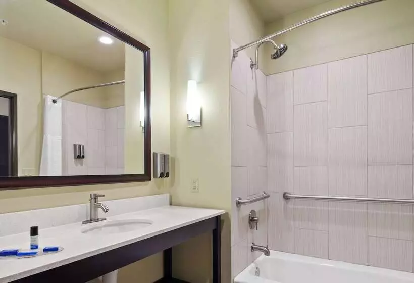 호텔 Best Western Lindsay Inn & Suites