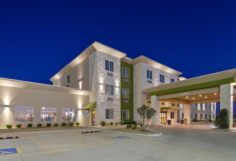 Отель Best Western Lindsay Inn & Suites