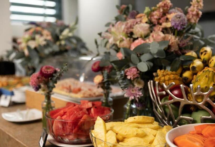 בית מלון כפרי Bh Usaquen