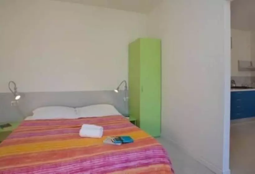 هتل Camping Serenella