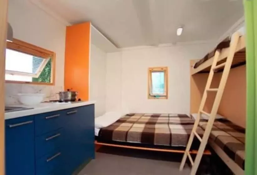 هتل Camping Serenella