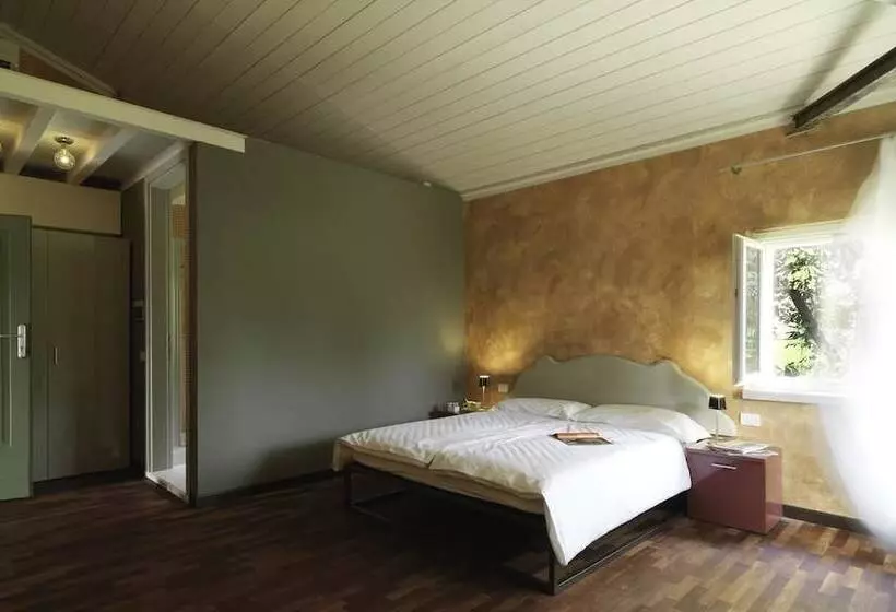 هتل Camping Serenella