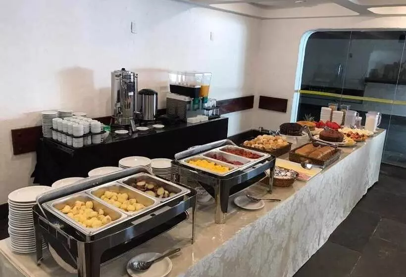 בית מלון כפרי Guarujá Inn