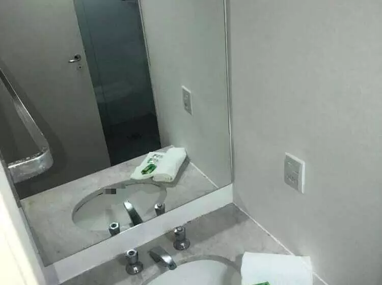 בית מלון כפרי Guarujá Inn