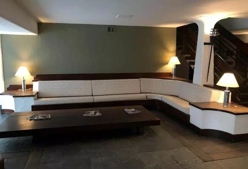 בית מלון כפרי Guarujá Inn