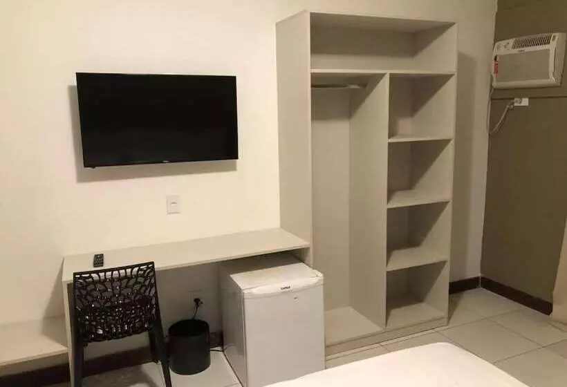 בית מלון כפרי Guarujá Inn