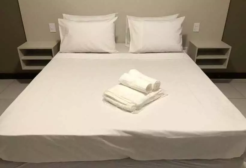 בית מלון כפרי Guarujá Inn