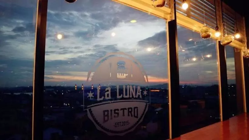 Отель Horison Samarinda