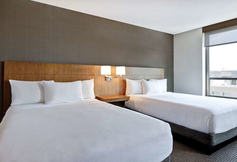 Отель Hyatt Place Bloomington / Normal