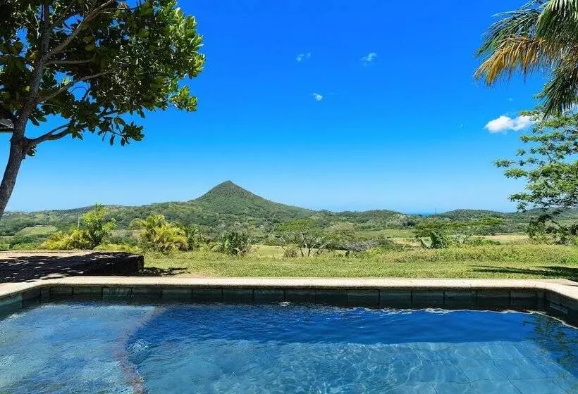 هتل La Vieille Cheminee