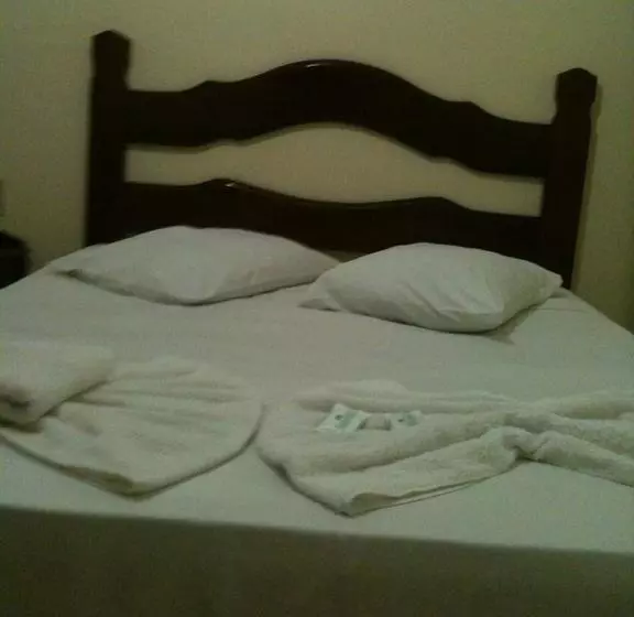 호텔 Nova Pousada Do Canal