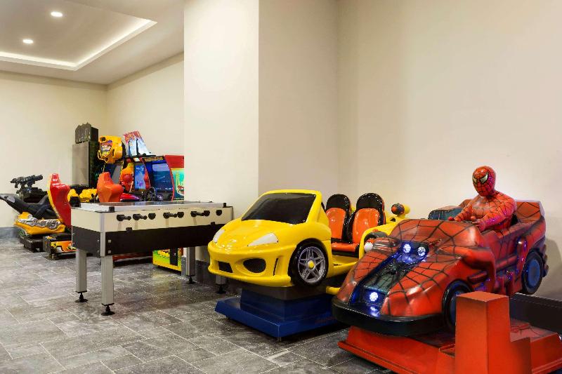 בית מלון כפרי Ramada Resort Side