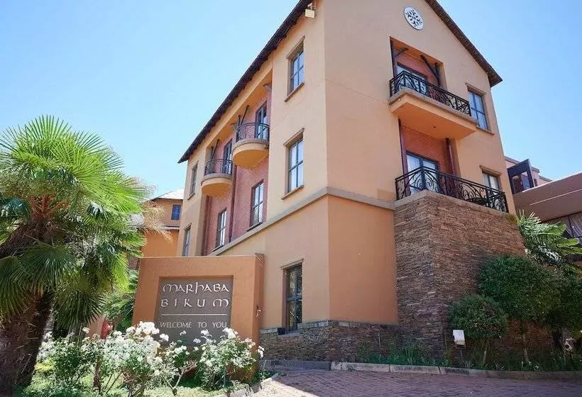 Royal Elephant Hotel & Conference Centre