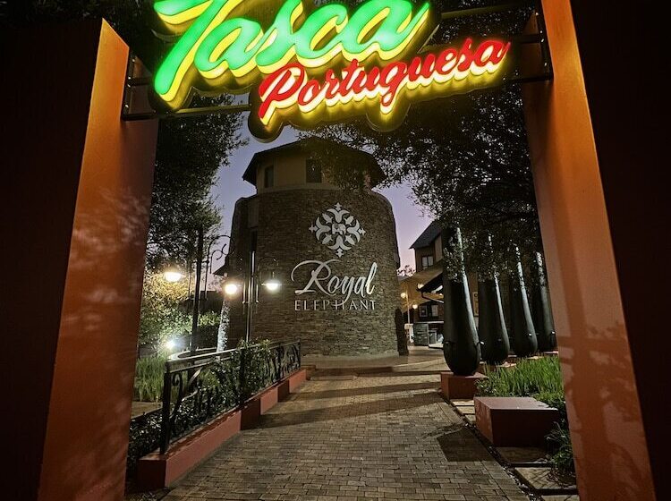 Royal Elephant Hotel & Conference Centre