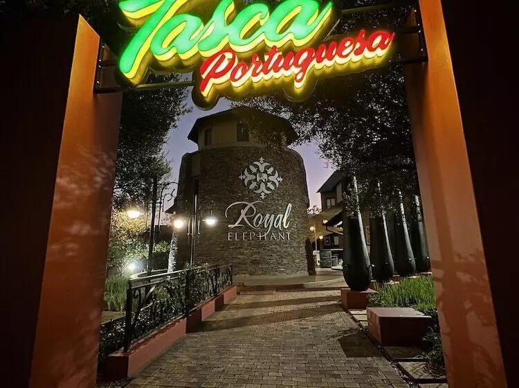 Royal Elephant Hotel & Conference Centre