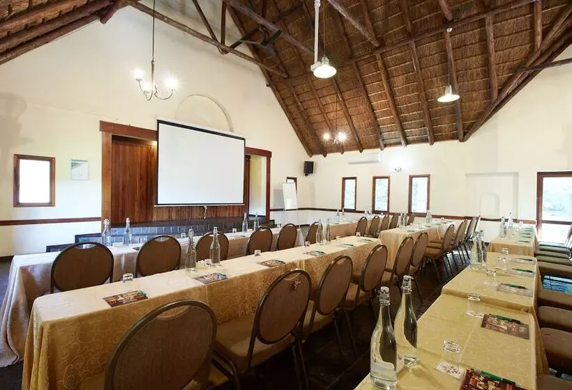 Royal Elephant Hotel & Conference Centre