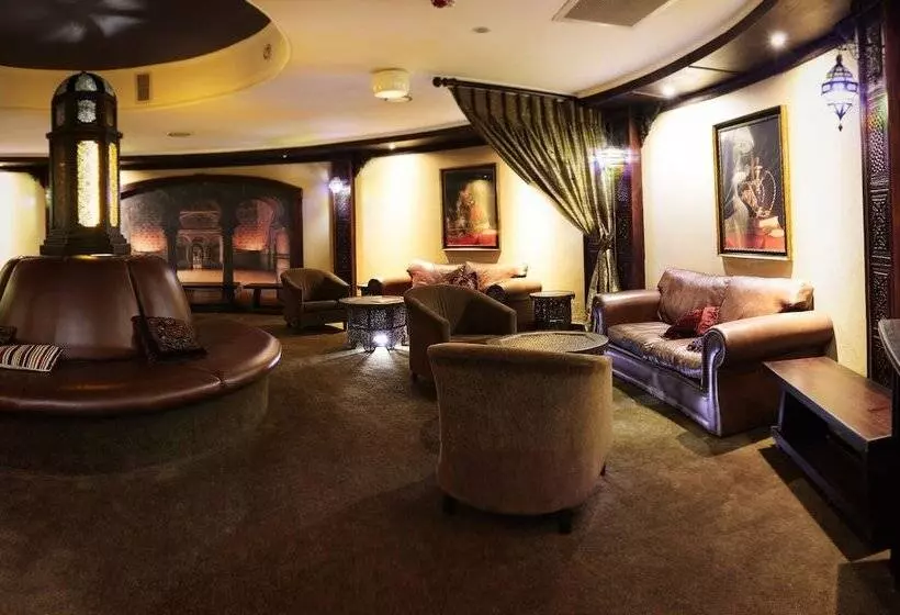 Royal Elephant Hotel & Conference Centre