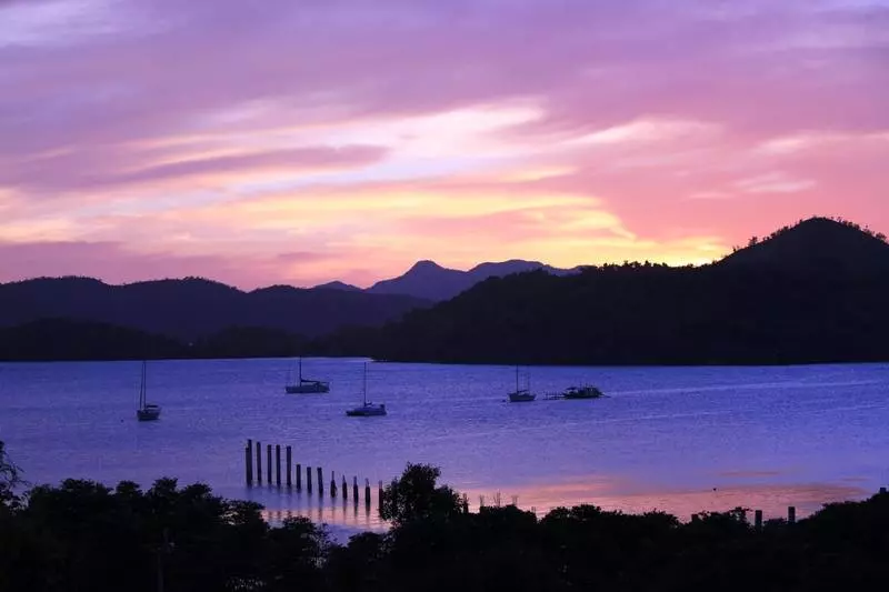 בית מלון כפרי The Funny Lion   Coron