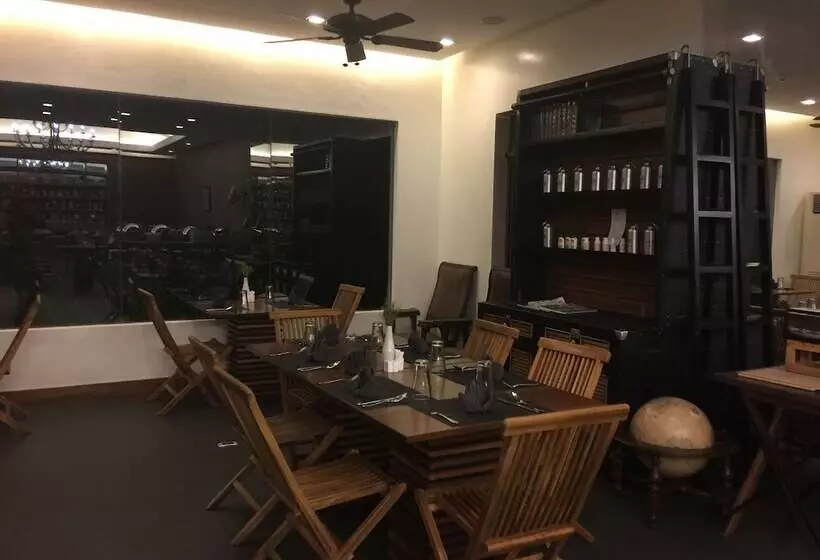 Hotel The Funny Lion Coron