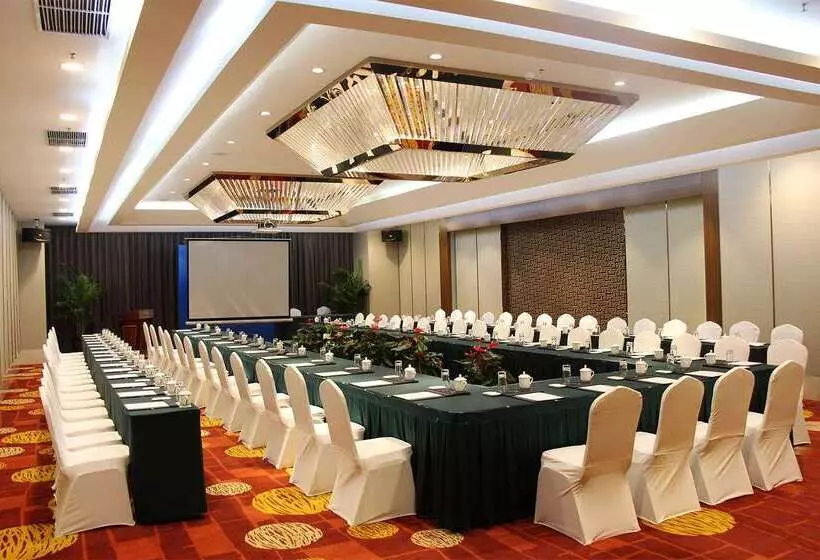 هتل The Longemont Shenyang