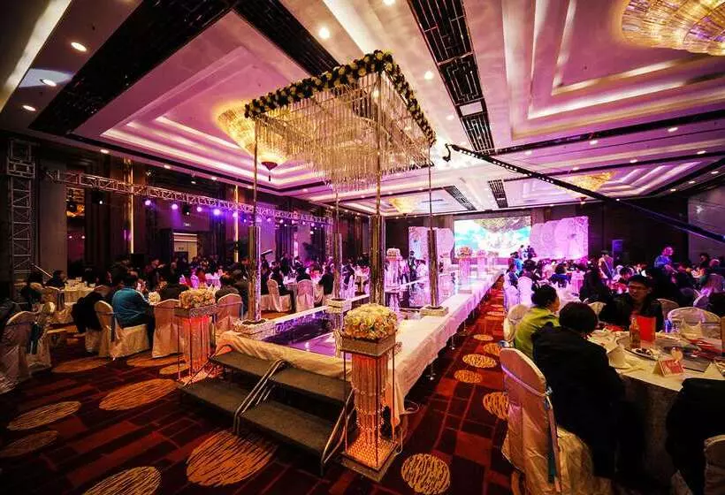 هتل The Longemont Shenyang