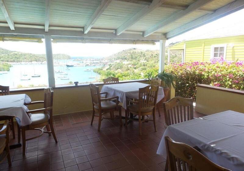 酒店 The Ocean Inn