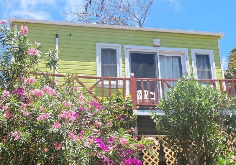 酒店 The Ocean Inn