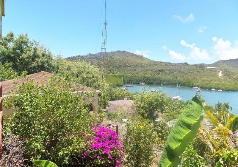 酒店 The Ocean Inn