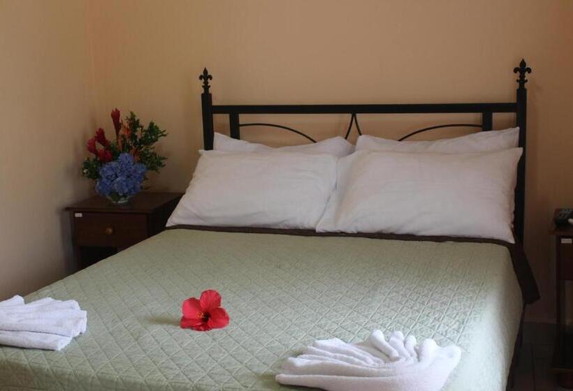 ホテル Valle Verde