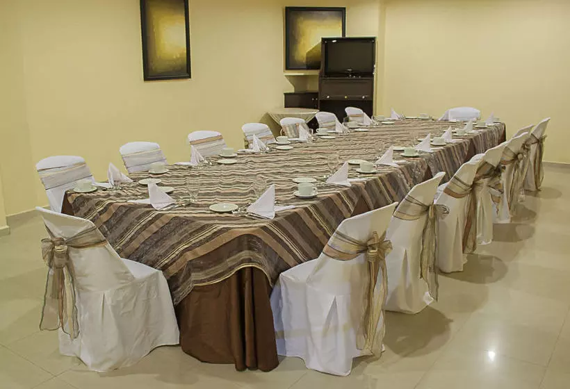 هتل Villa San Miguel