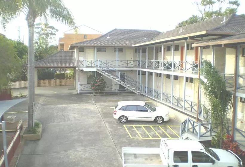 モーテル Excelsior Motor Inn