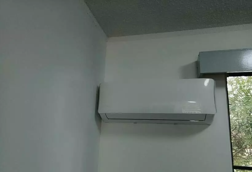 モーテル Excelsior Motor Inn