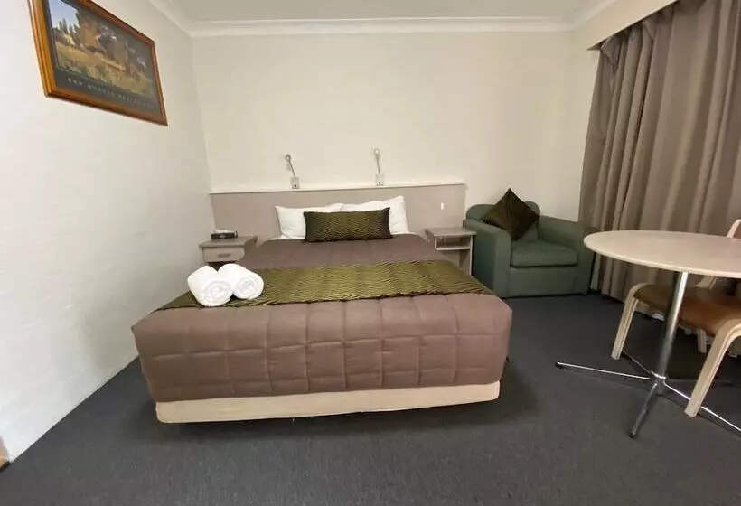 汽车旅馆  Sapphire City Motor Inn