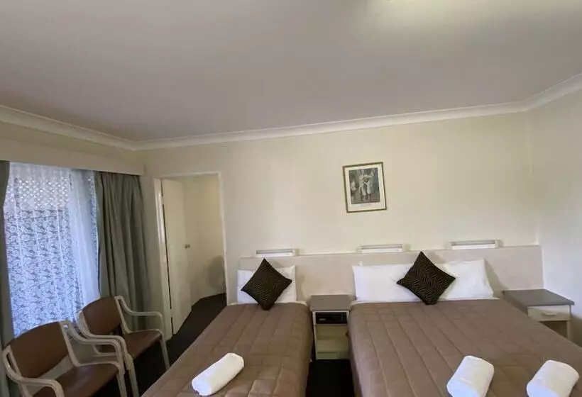 汽车旅馆  Sapphire City Motor Inn