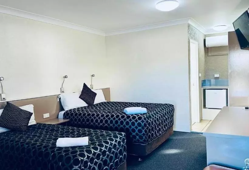 汽车旅馆  Sapphire City Motor Inn