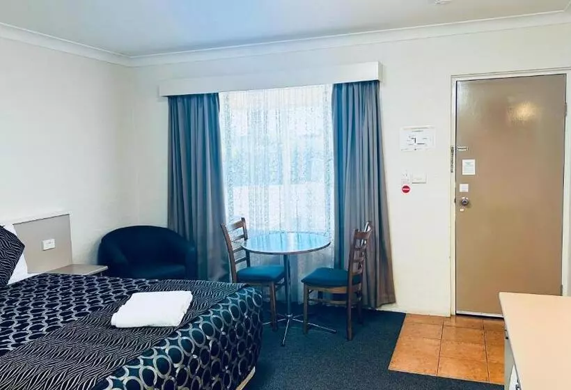 汽车旅馆  Sapphire City Motor Inn