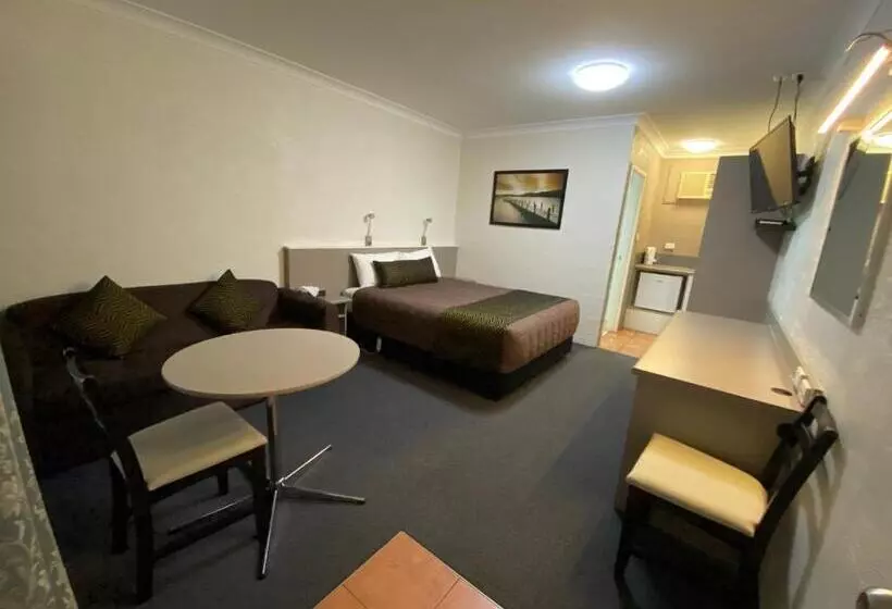 汽车旅馆  Sapphire City Motor Inn