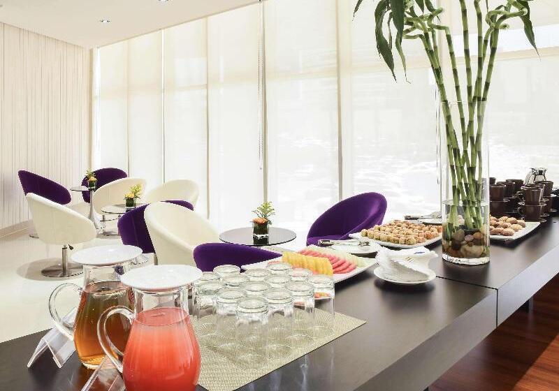 Novotel Suites Riyadh Centre