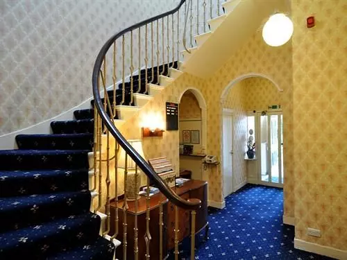 Majatalo Tania Guest House