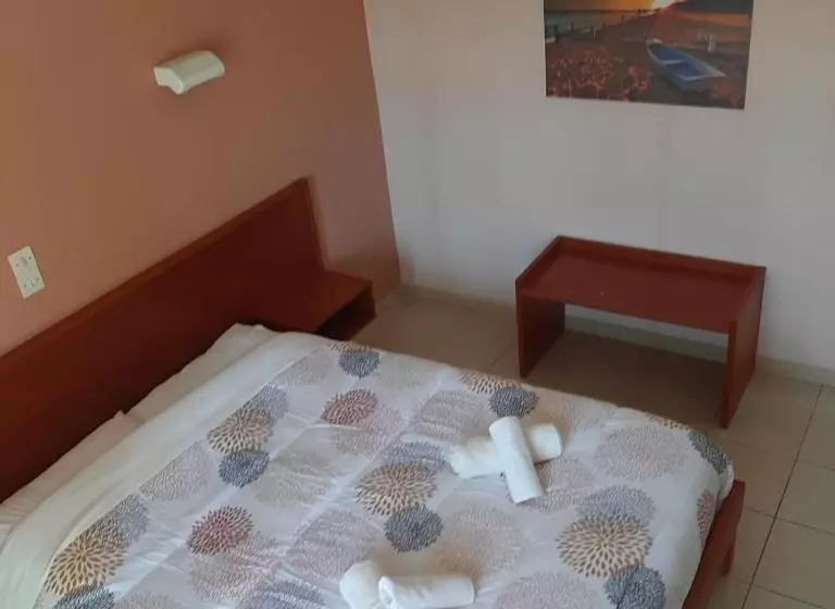 Zefiros Apartments