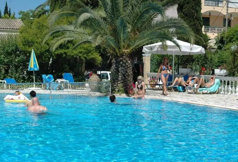 Zefiros Apartments