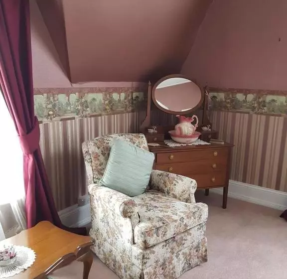 ベッドアンドブレックファースト Lisburn House Dunedin