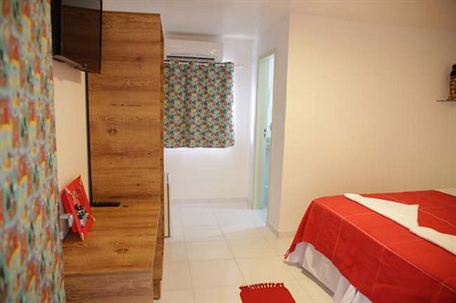 簡易ホテル Pousada Vila Das Artes