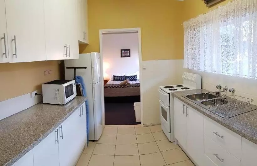 ホテル Amber Court Motor Inn