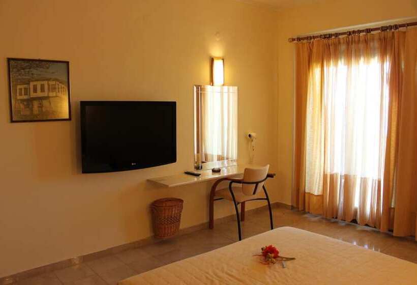 בית מלון כפרי Athorama