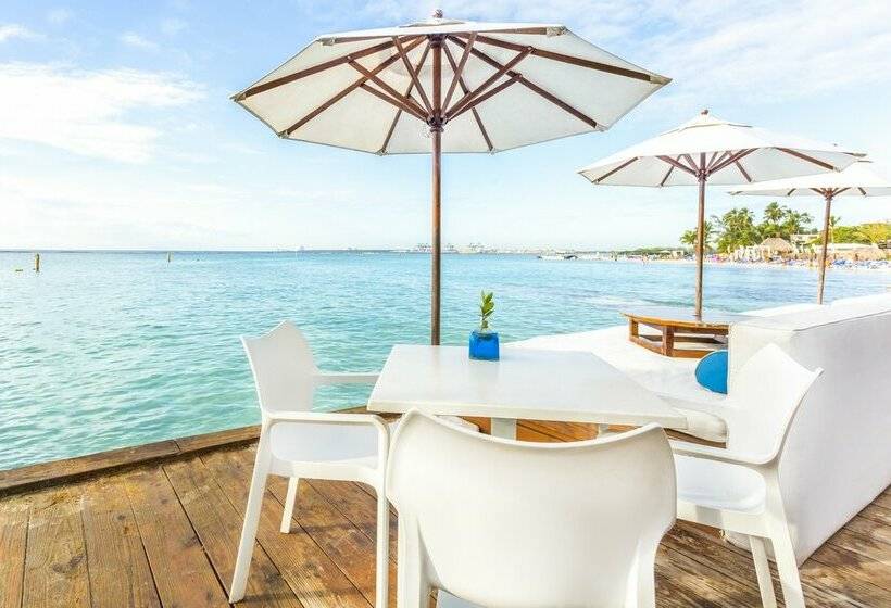 هتل Hamaca Suites