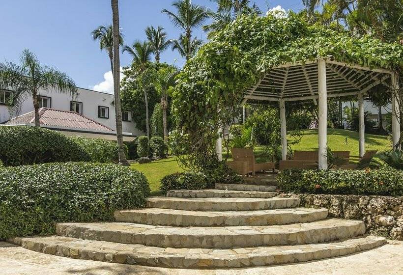 هتل Hamaca Suites