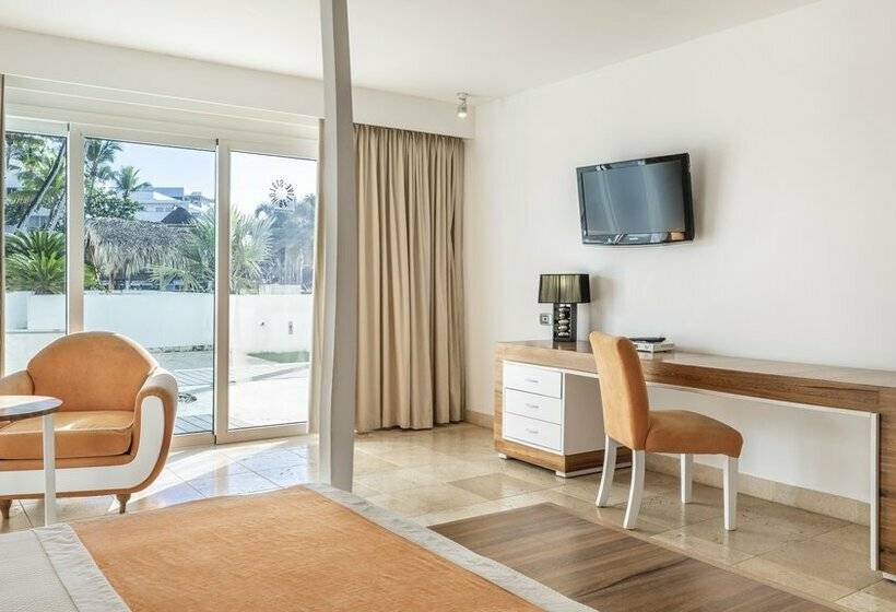 هتل Hamaca Suites